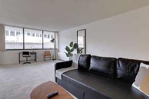 DC Airport Metroline Apartments