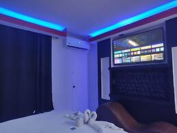 AUTO HOTEL CONSTELACION