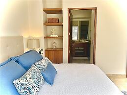 Belle Vie Golden Zone Condos