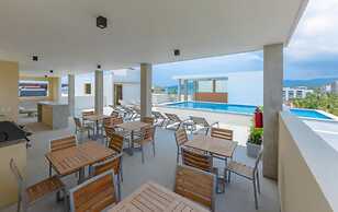 Belle Vie Golden Zone Condos