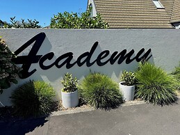 Academy Motor Inn