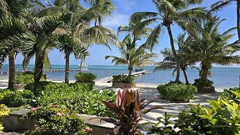 Villa Esplanade- Seascape Villas