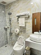 Tran Long District 12