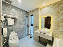 Tran Long District 12