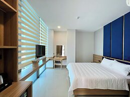 Tran Long District 12