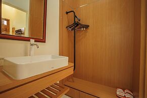 The Cabin Hotel Lovina Bali