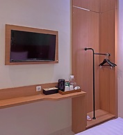 The Cabin Hotel Lovina Bali