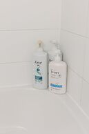 Rivetstays - The Parade