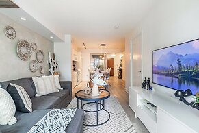 Rivetstays - The Parade