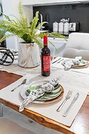 Rivetstays - The Parade