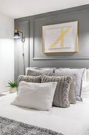 Rivetstays - The Parade