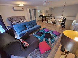 Arte Cheras by Minsu