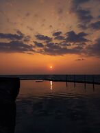 Scarlet White Resort