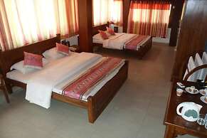 Scarlet White Resort