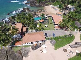 Scarlet White Resort