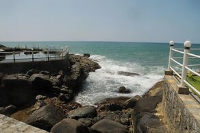 Scarlet White Resort