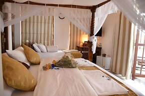 Scarlet White Resort