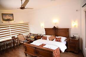 Scarlet White Resort