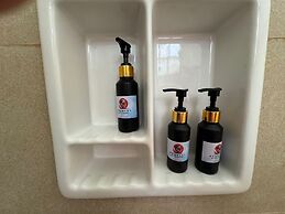 Scarlet White Resort