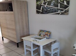 Cosy Holiday Home With Garden