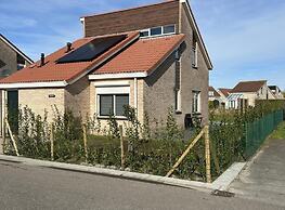 Nice Holiday Home With Courtyard