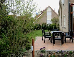 Nice Holiday Home With Courtyard