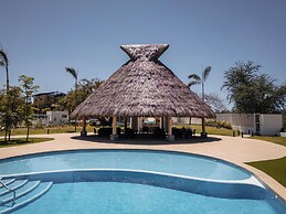 Altamar Canal View Condos