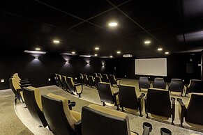 Altamar Canal View Condos