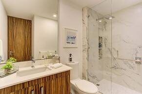 Altamar Canal View Condos