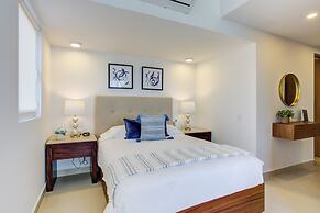 Altamar Canal View Condos