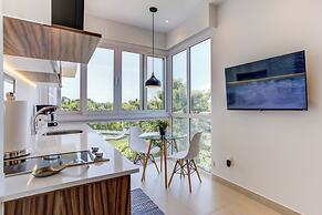 Altamar Canal View Condos