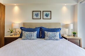 Altamar Canal View Condos