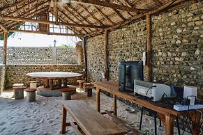 Araaik Beach Village