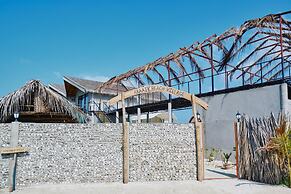 Araaik Beach Village