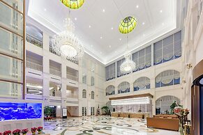 NARADA RESORT SHANGHAI  HOTEL Disney Store