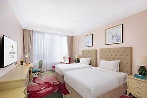 NARADA RESORT SHANGHAI  HOTEL Disney Store