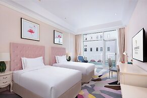 NARADA RESORT SHANGHAI  HOTEL Disney Store