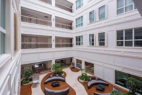 NARADA RESORT SHANGHAI  HOTEL Disney Store