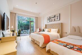 NARADA RESORT SHANGHAI  HOTEL Disney Store