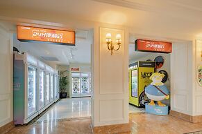 NARADA RESORT SHANGHAI  HOTEL Disney Store