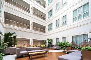 NARADA RESORT SHANGHAI  HOTEL Disney Store