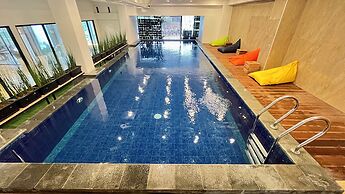 Front One Boutique Adria Boyolali