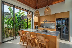 Rosita Ubud - Stunning 5BR Villa