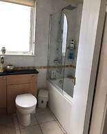 Limegrove Comfortable Three Bedroom House