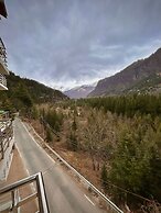 Hidden Heaven Manali