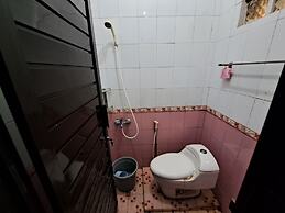 OYO 94417 Putridapisa Guest House