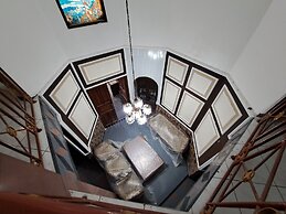 OYO 94417 Putridapisa Guest House