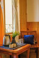 Tirthan Riverside Resort