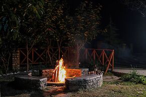 Tirthan Riverside Resort