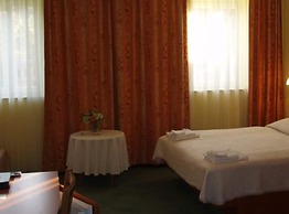 Klaudijas Charming Apartments & Rooms